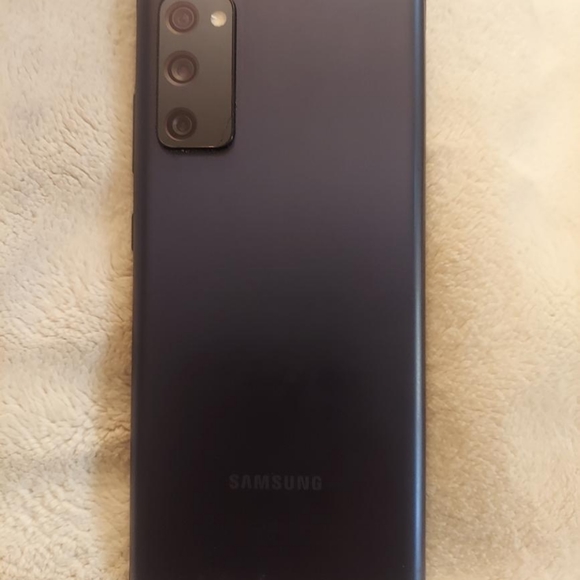 Galaxy 20 FE 5G - Picture 2 of 3